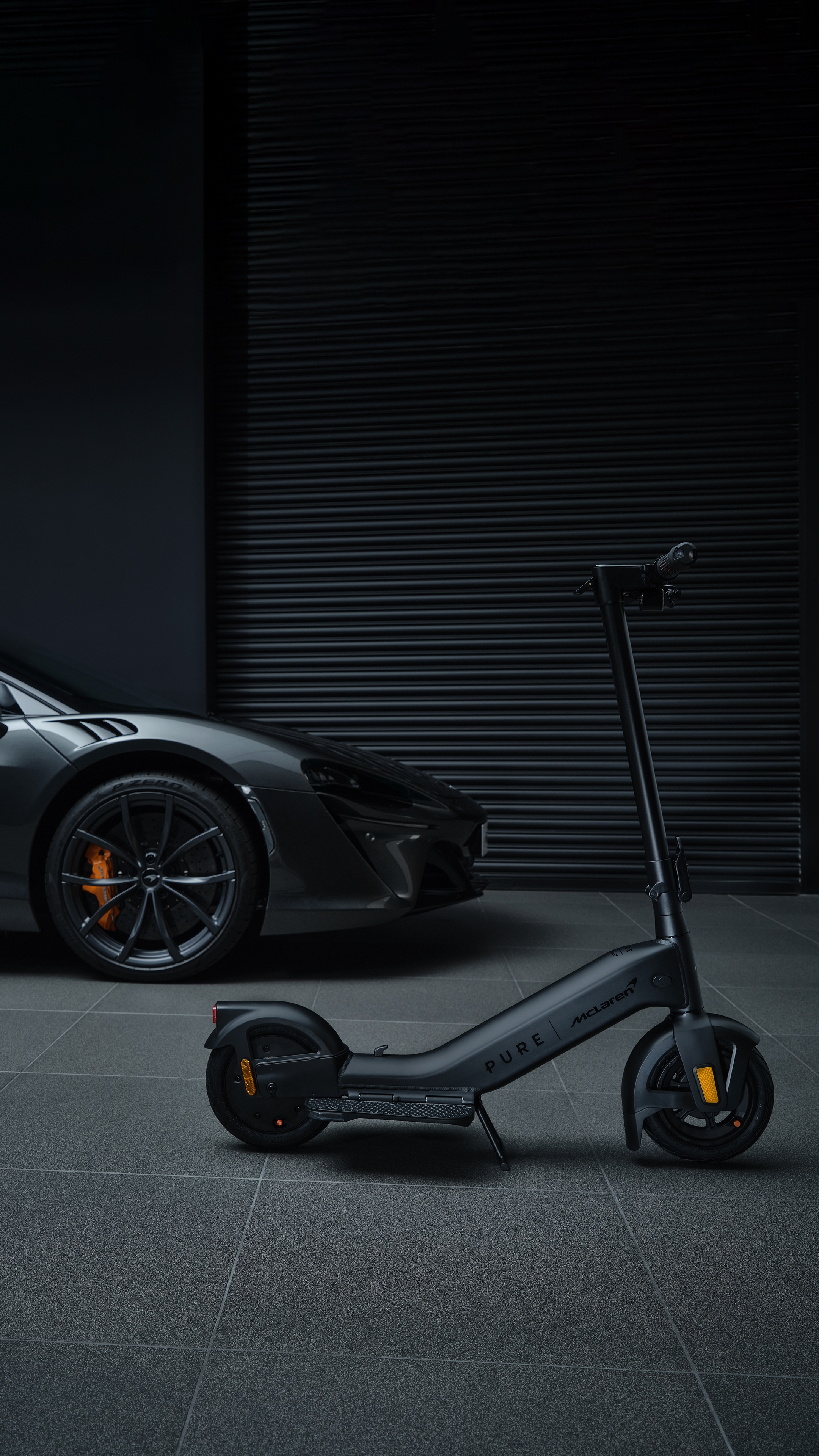 Pure x McLaren Black Edition
